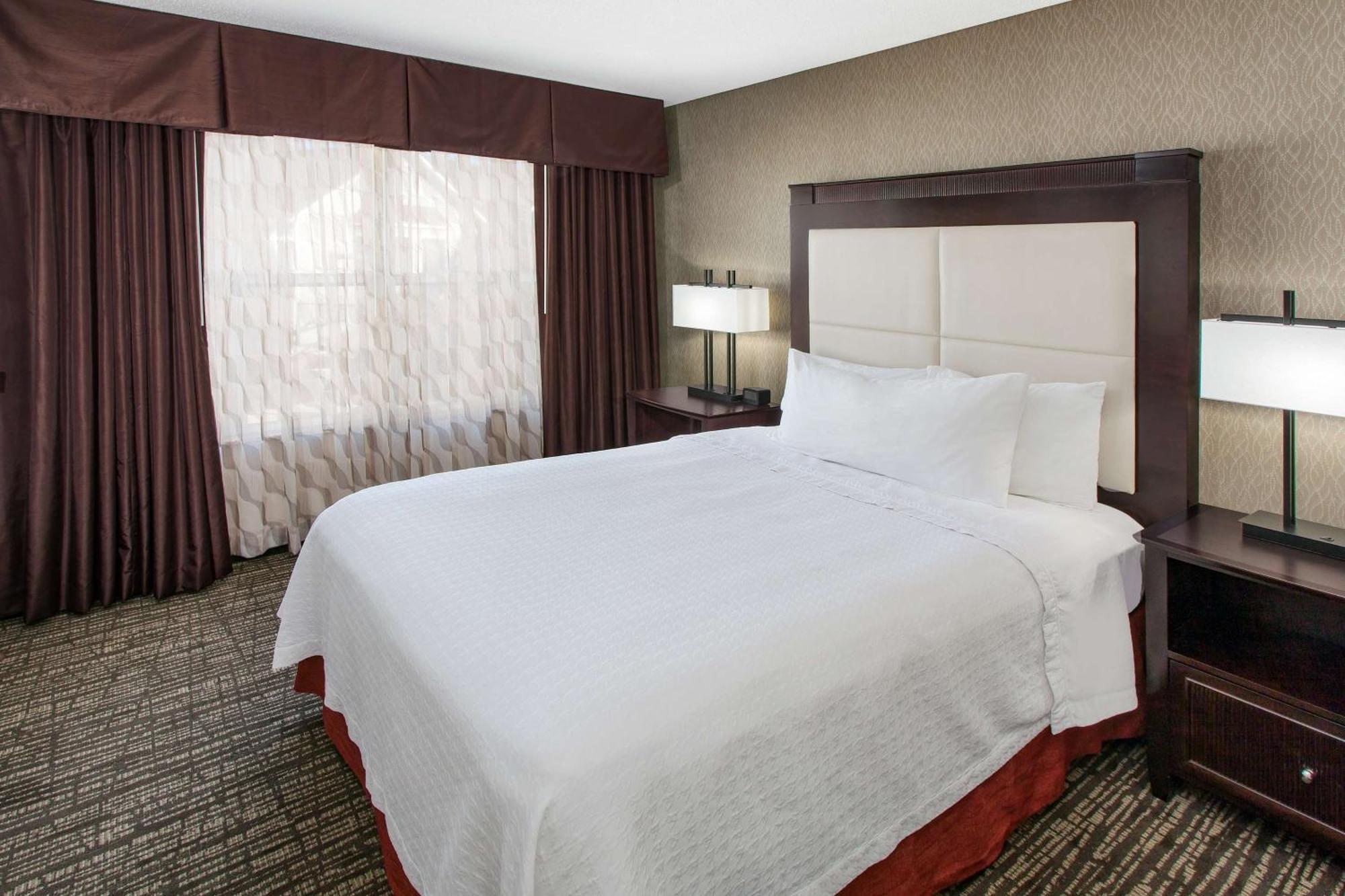 Homewood Suites By Hilton Indianapolis At The Crossing Extérieur photo