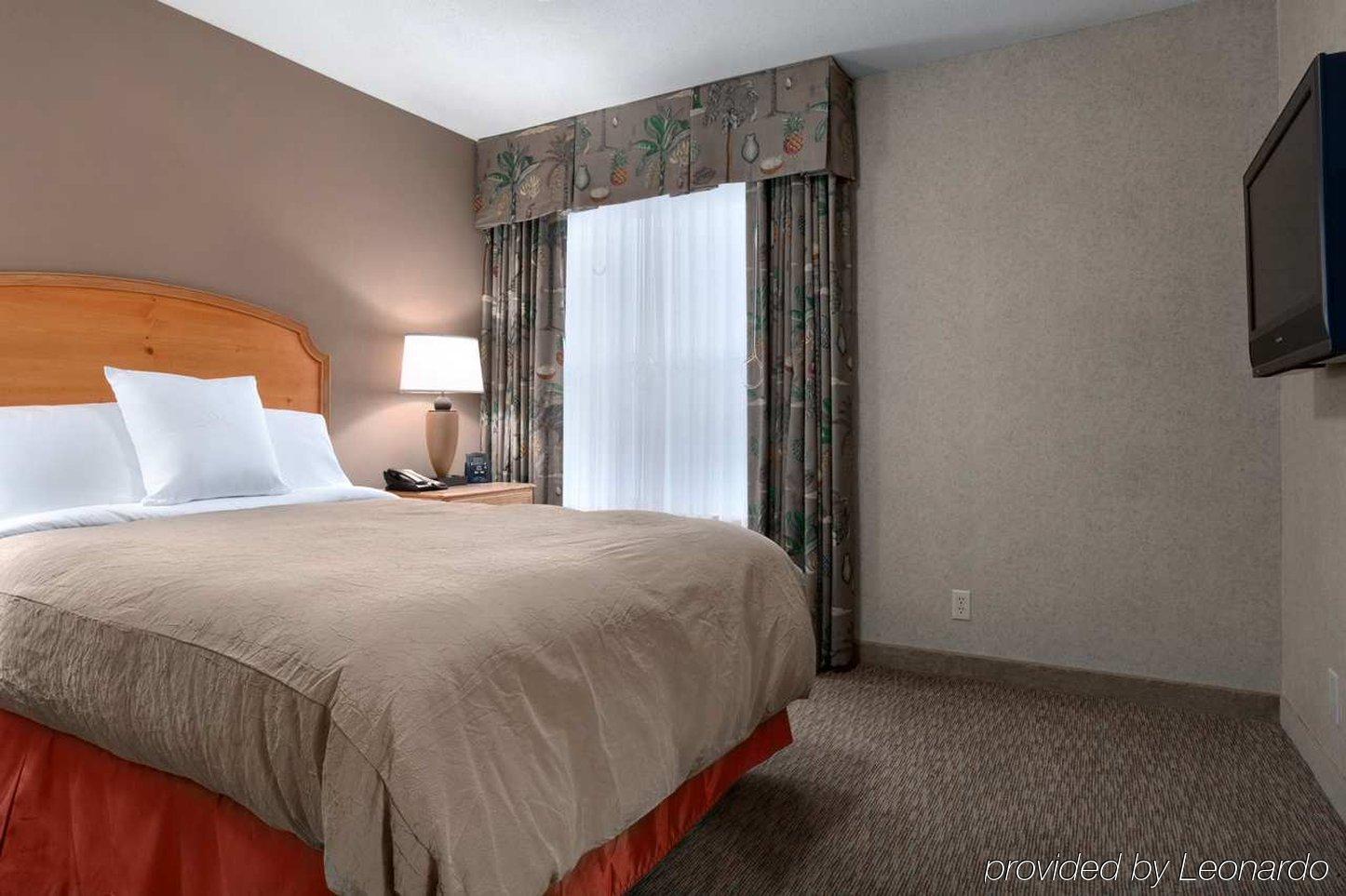 Homewood Suites By Hilton Indianapolis At The Crossing Chambre photo